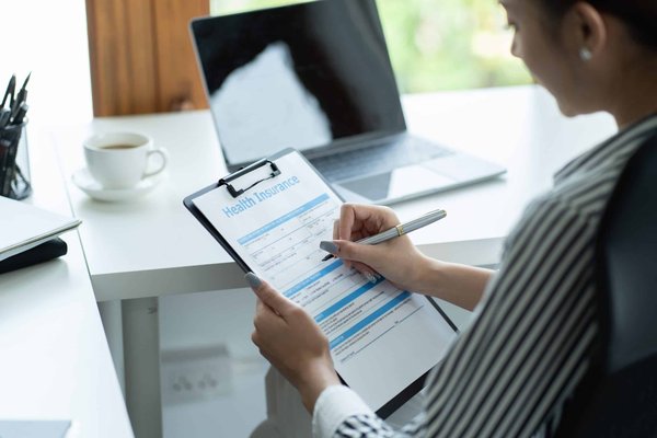 Quels sont les avantages d'une assurance emprunteur individuelle par rapport à une collective ?